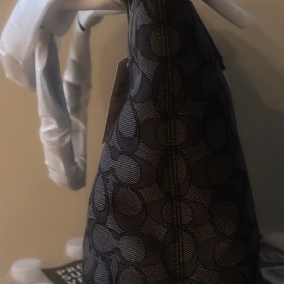 ZIP TOP TOTE IN SIGNATURE JACQUARD (COACH F29958) NEW WITH TAGS!!! - Picture 3 of 8